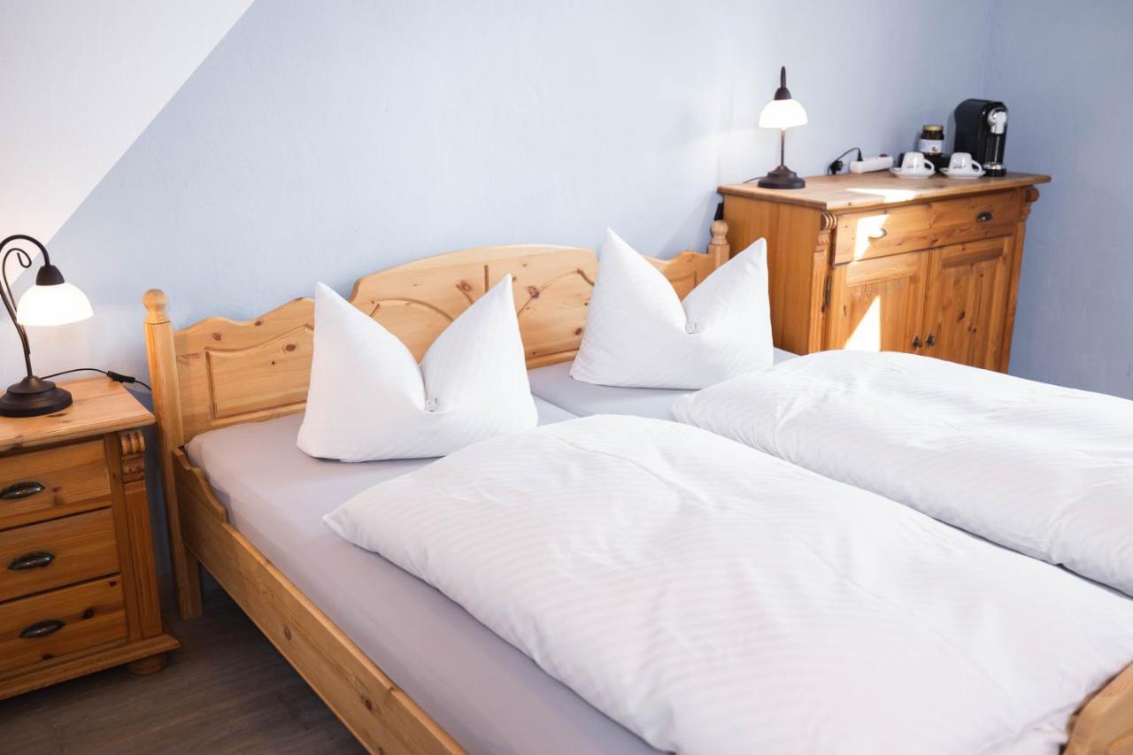 Pension Friedrichshof Guest house