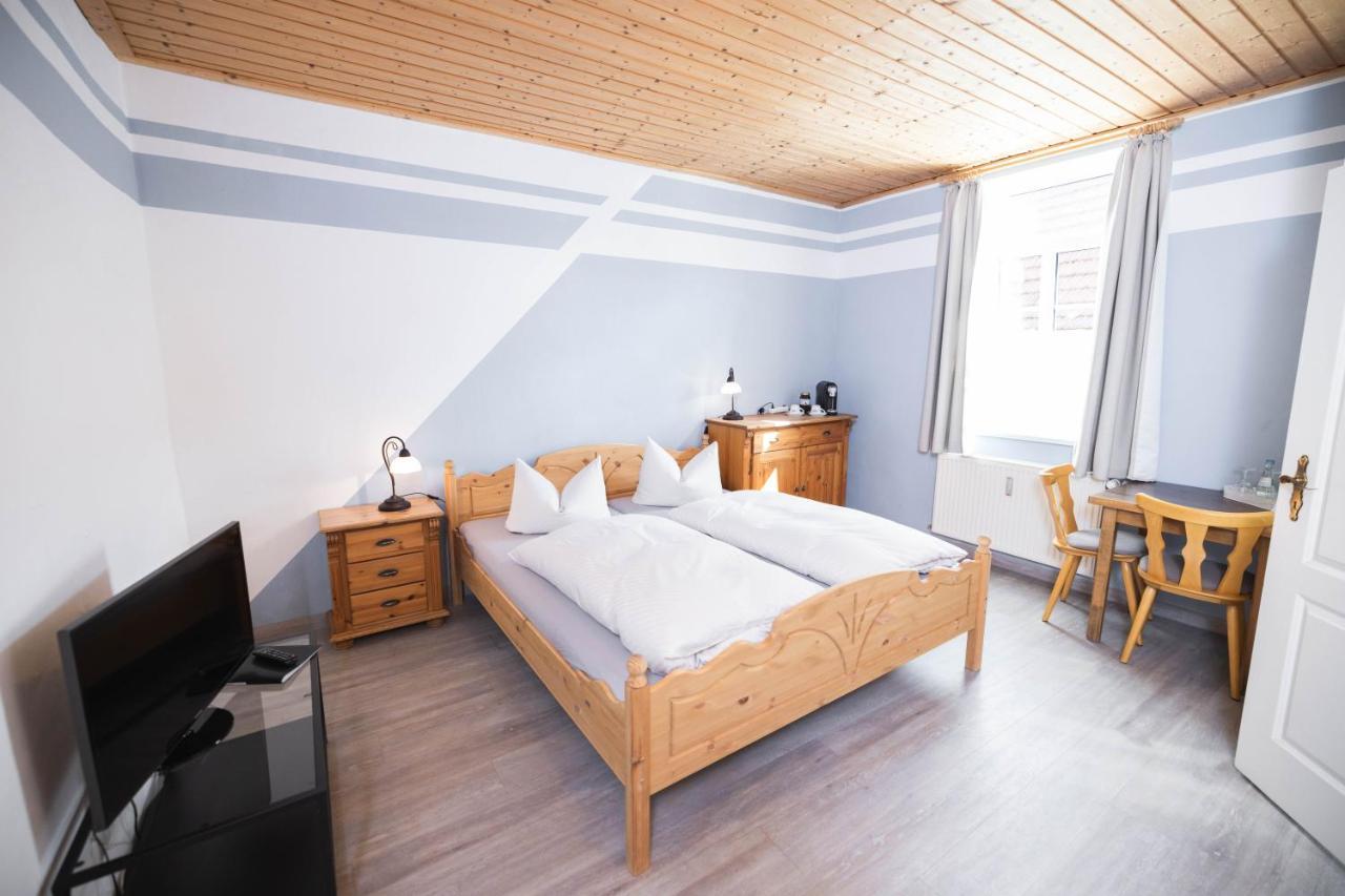 Friedrichshof Pensión 3*